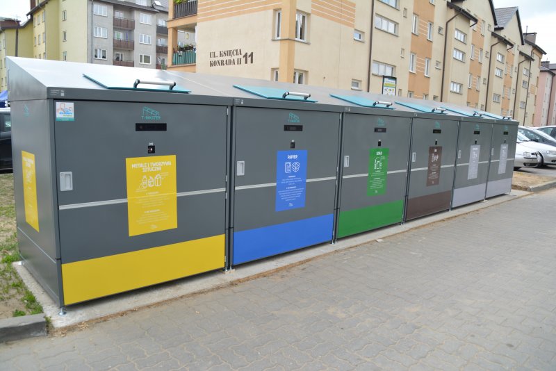 Ruszył pilotażowy system weryfikacji segregowania odpadów w zabudowie wielorodzinnej