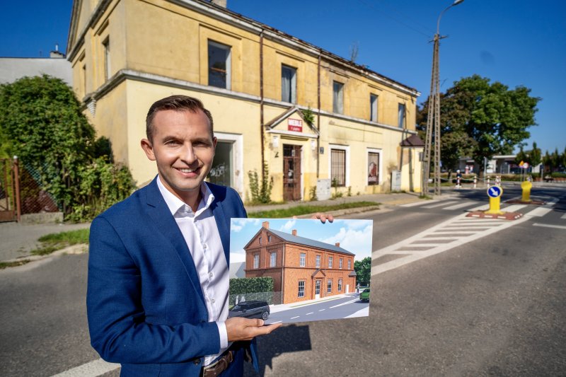 Odnowienie zabytkowego budynku przy Fabrycznej coraz bliżej