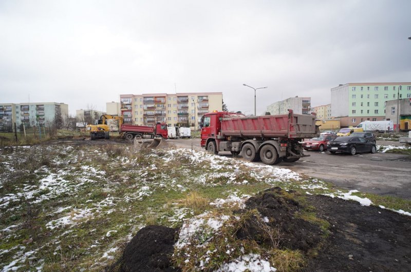 Rozpoczęła się budowa parkingu przy ul. Reutta