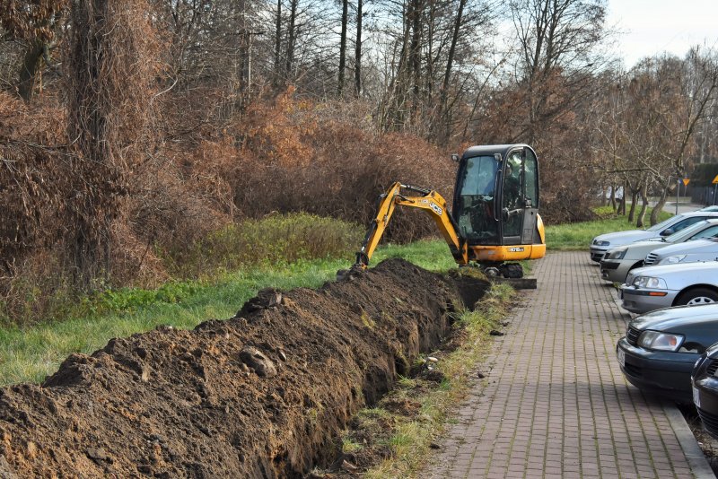 Budowa oświetlenia ulicznego w ul. Paryskiej, Szczęsnego i Grota-Roweckiego