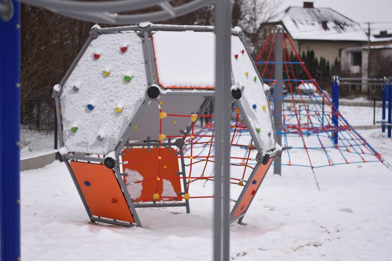 Miejski park trampolinowo-wspinaczkowo-linowy na osiedlu „Zachód”