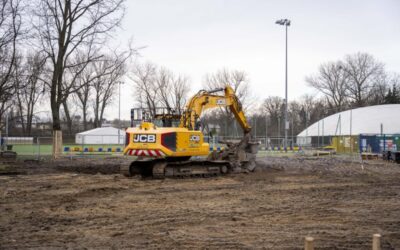 Ruszyła budowa krytego lodowiska